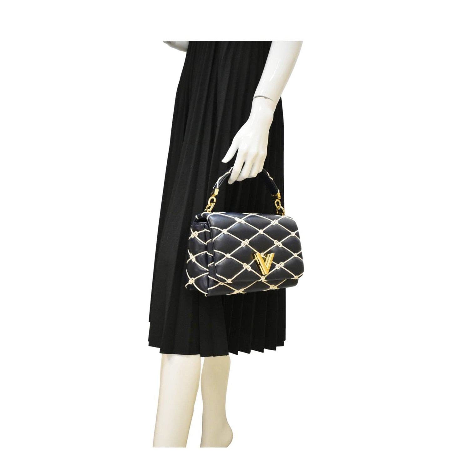 LOUIS VUITTON GO-14 MM Malletage Leather Shoulder Bag Navy Blue