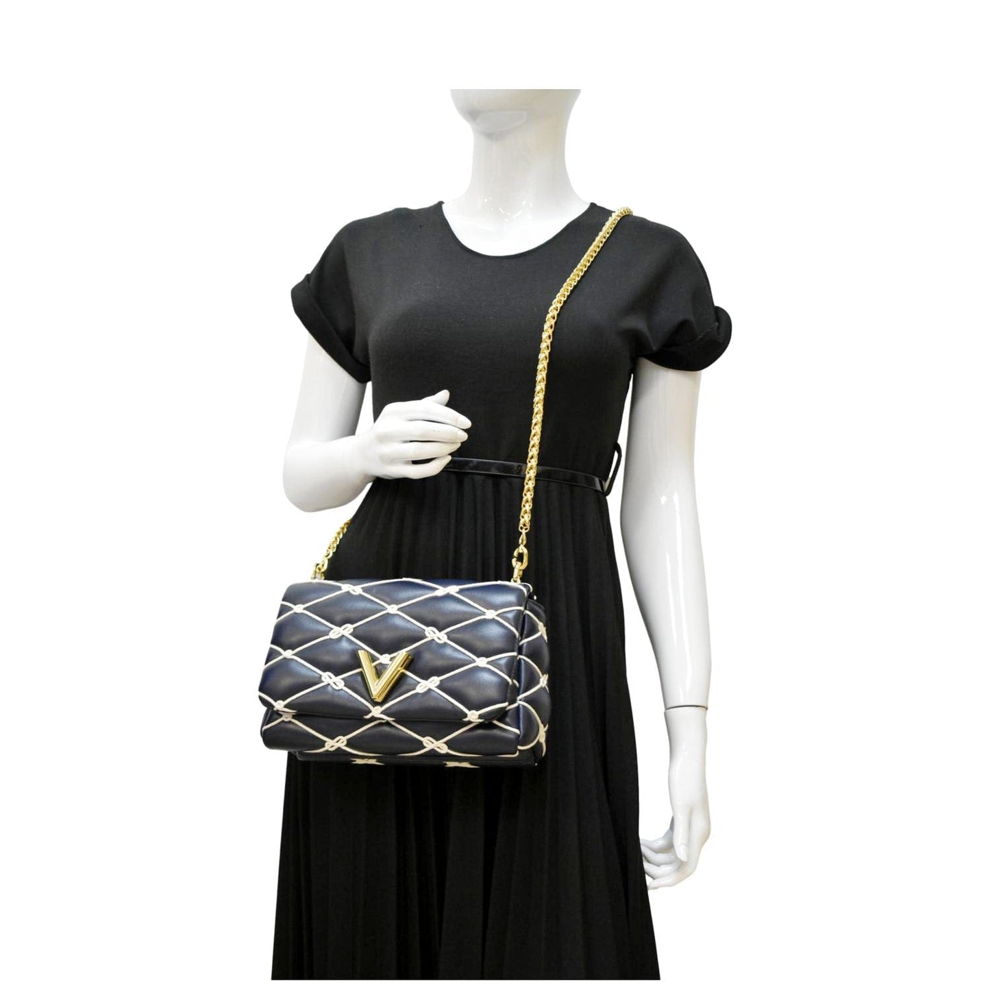 LOUIS VUITTON GO-14 MM Malletage Leather Shoulder Bag Navy Blue
