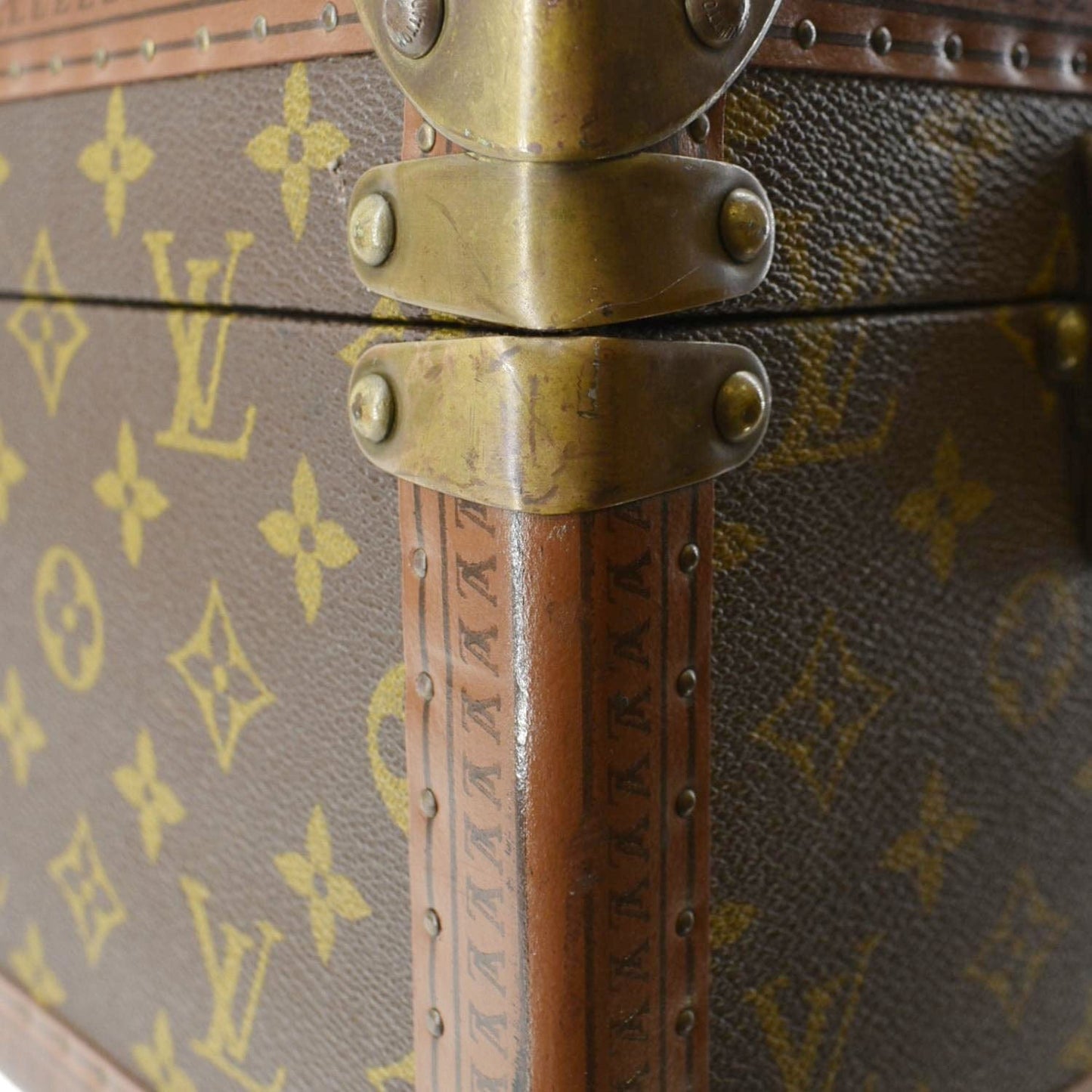 LOUIS VUITTON Bisten Monogram Canvas Travel Suitcase Bag Brown