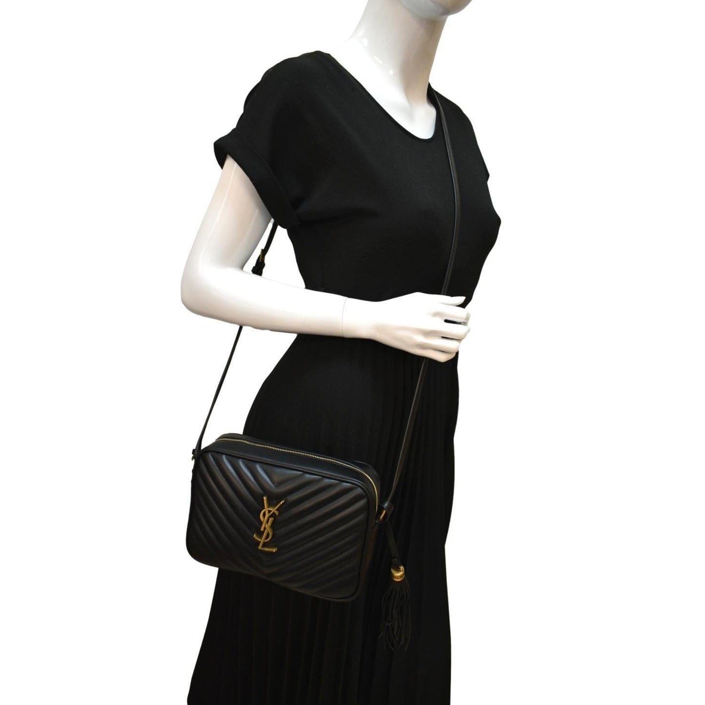 Saint Laurent Lou Leather Black Crossbody Style 17