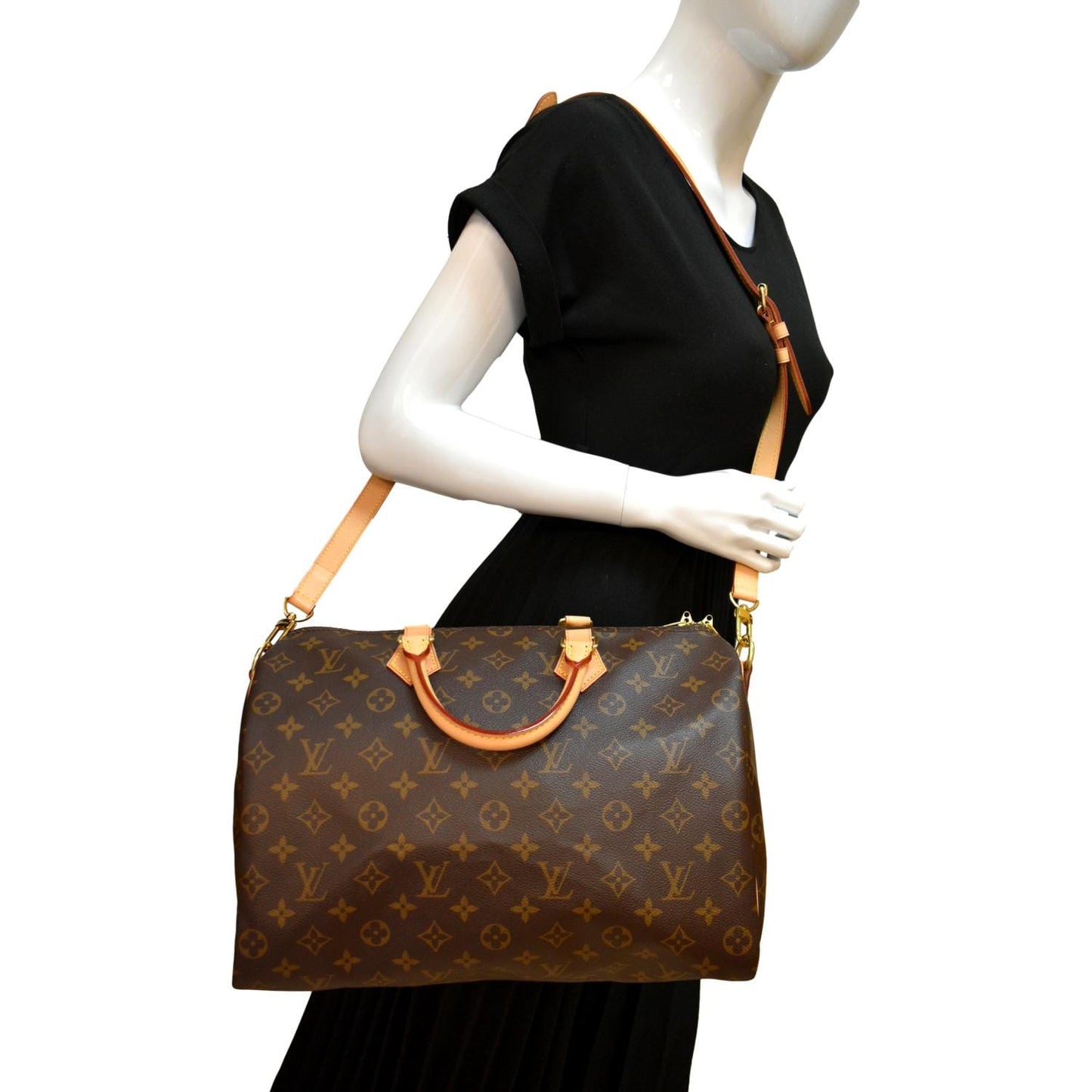 LOUIS VUITTON 35 Bandouliere Monogram Canvas Shoulder Bag Brown