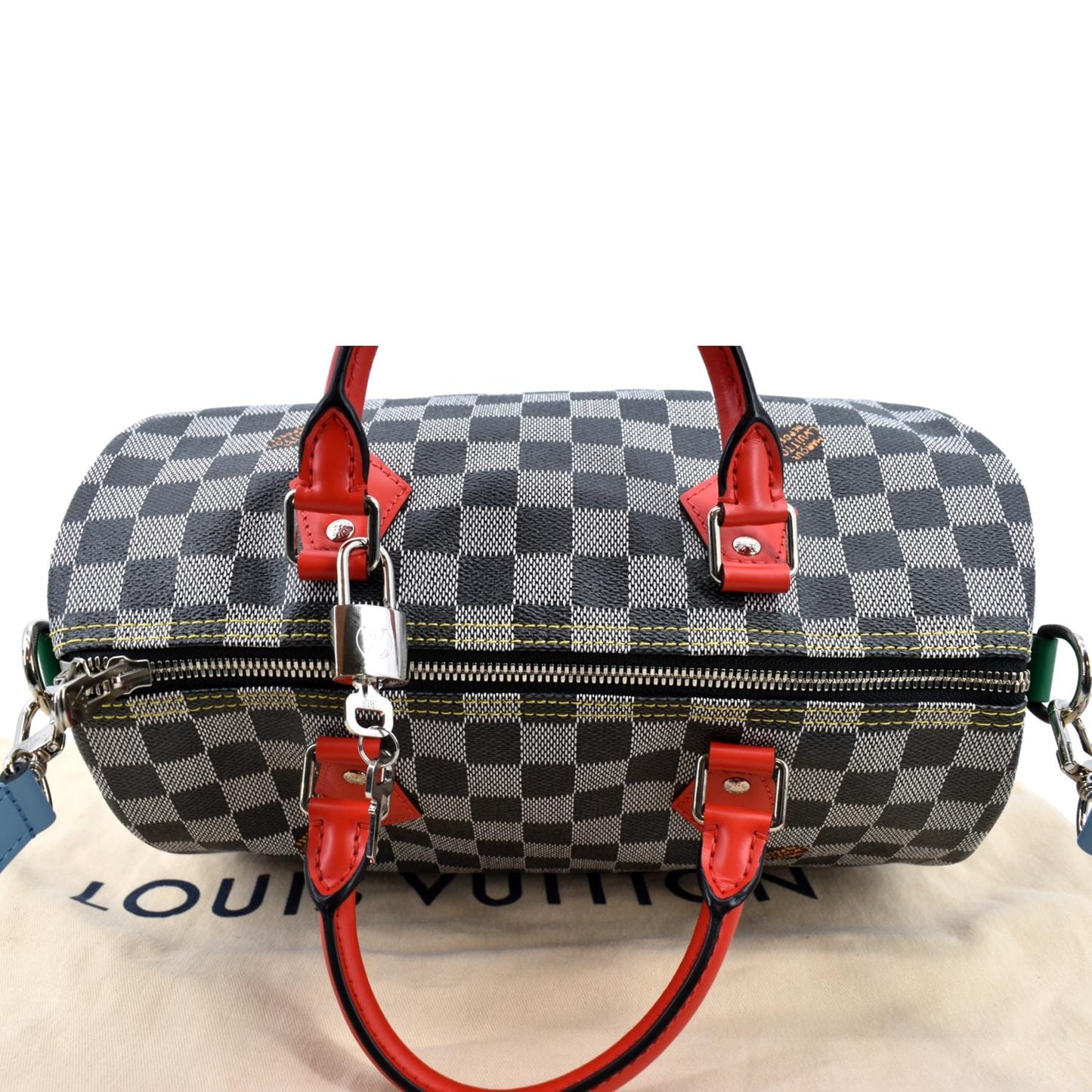 LOUIS VUITTON 30 Bandouliere Damier Shoulder Bag Black White