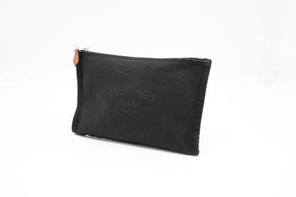 Hermes Bain Small Flat Yachting Pouch In Black Canvas