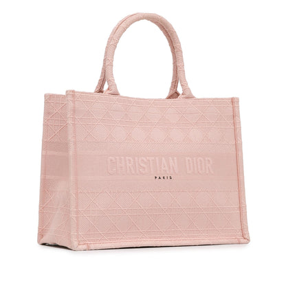 Dior Medium Cannage Embroidered Book Tote (SHG-zxt0CB)