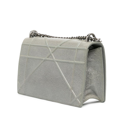 Dior Medium Crackled Deerskin Diorama Flap (SHG-EIyaB5)