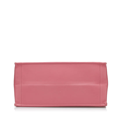 Dior Medium Embossed Book Tote (SHG-COuzji)