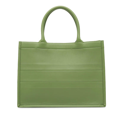 Dior Medium Embossed Leather Book Tote (SHG-Uy5Gn9)