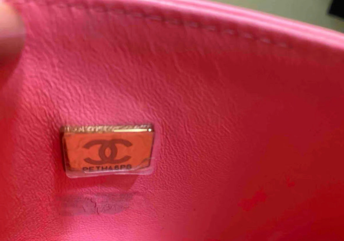 Chanel 24C Flap Bag In Pink Leather Embellished With Charms