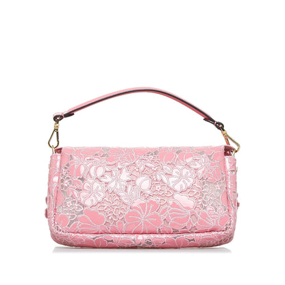 Fendi Embroidered Lace Baguette (SHG-GlR2r8)