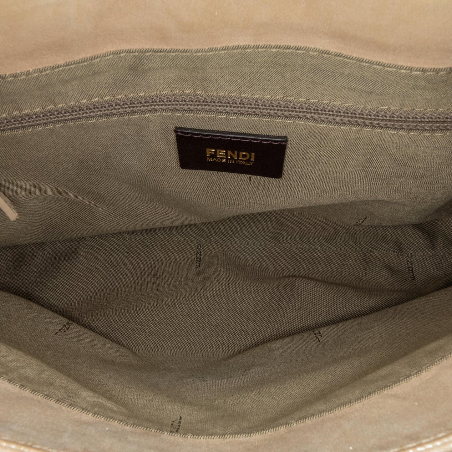 Fendi Mia Leather Shoulder Bag Shg-5Mlbh1