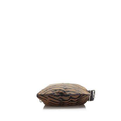 Fendi Zebra Print Oyster (SHG-CayGQz)