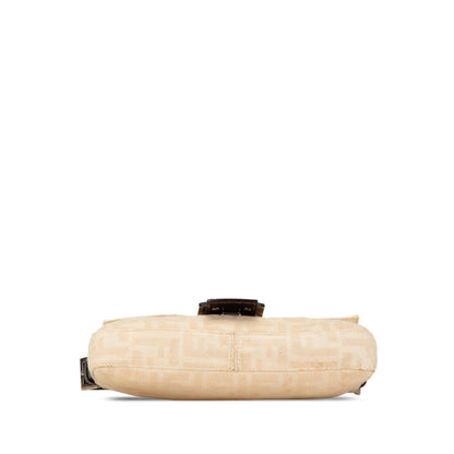 Fendi Zucca Canvas Baguette (SHG-NT8ZQs)
