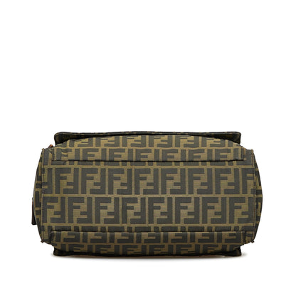 Fendi Zucca Canvas Shoulder Bag (SHG-x2dtKP)