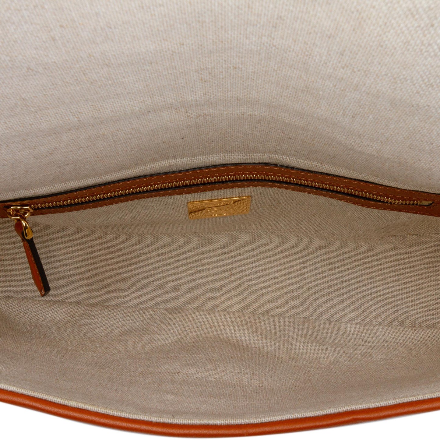 Fendi Zucca Embossed Baguette Satchel Shg-Gboflu