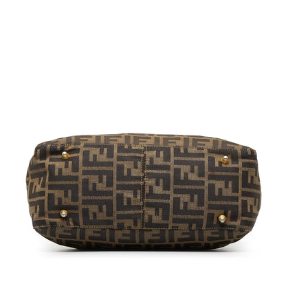 Fendi Zucca Tote (SHG-ZCaK8p)