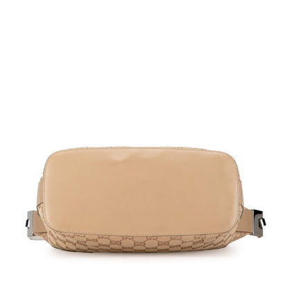 Gucci GG Canvas Shoulder Bag (SHG-SzJcHp)