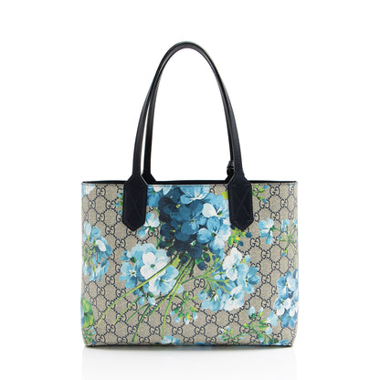 Gucci GG Supreme Blooms Reversible Small Tote (SHF-OhRyKY)