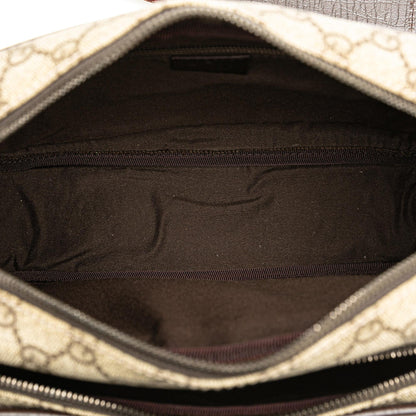 Gucci GG Supreme Crossbody Bag (SHG-liEgwg)