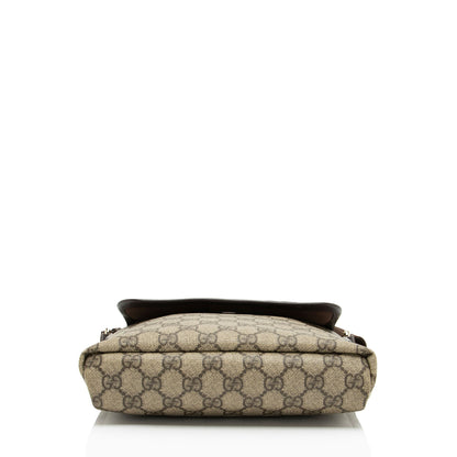 Gucci GG Supreme Flap Small Messenger