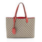 Gucci GG Supreme Medium Reversible Tote (SHF-xrAUTl)