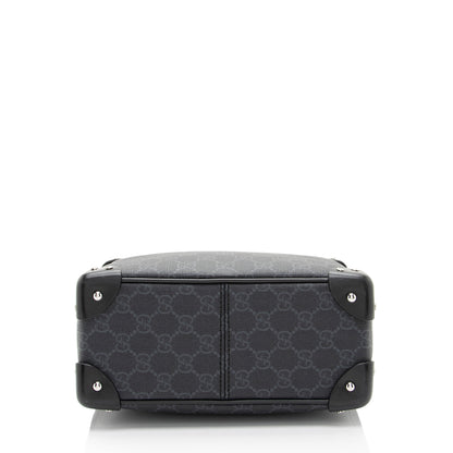 Gucci GG Supreme Square Shoulder Bag (SHF-ITmRpz)