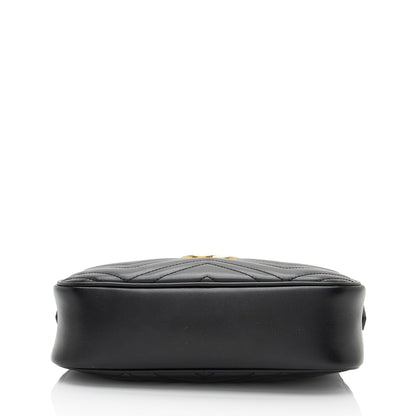 Gucci Matelasse Leather GG Marmont Small Shoulder Bag (SHF-VWeddr)