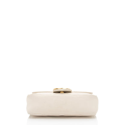 Gucci Matelasse Leather GG Marmont Super Mini Flap Bag (SHF-beHFsH)
