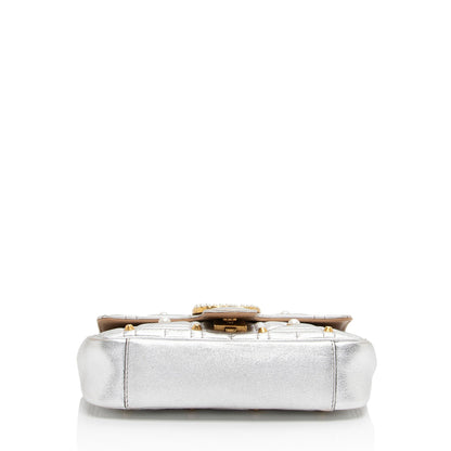 Gucci Metallic Matelasse Leather Pearl GG Marmont Mini Flap Bag (SHF-PMv358)