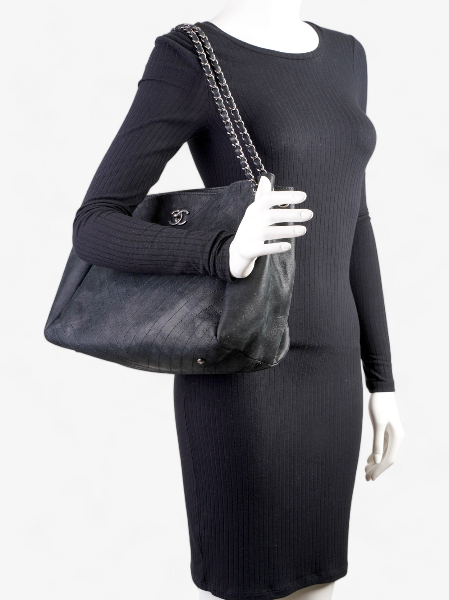Chanel Large Cc Tote Black Leather