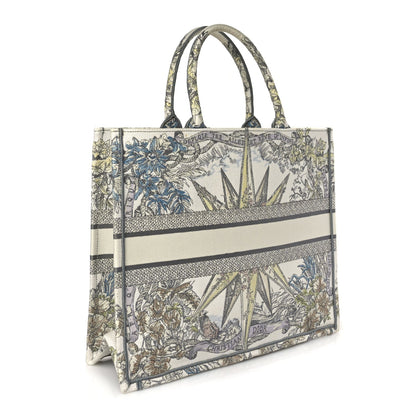 Christian Dior Canvas Embroidered Large Rêve D'Infini Book Tote Multicolor