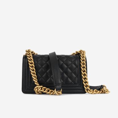 Chanel Boy Bag Lambskin Black Shoulder Bag Style 16