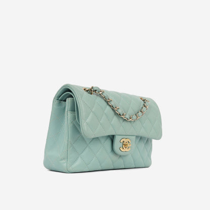 Chanel Classic Flap Lambskin Gold Shoulder Bag Style 100