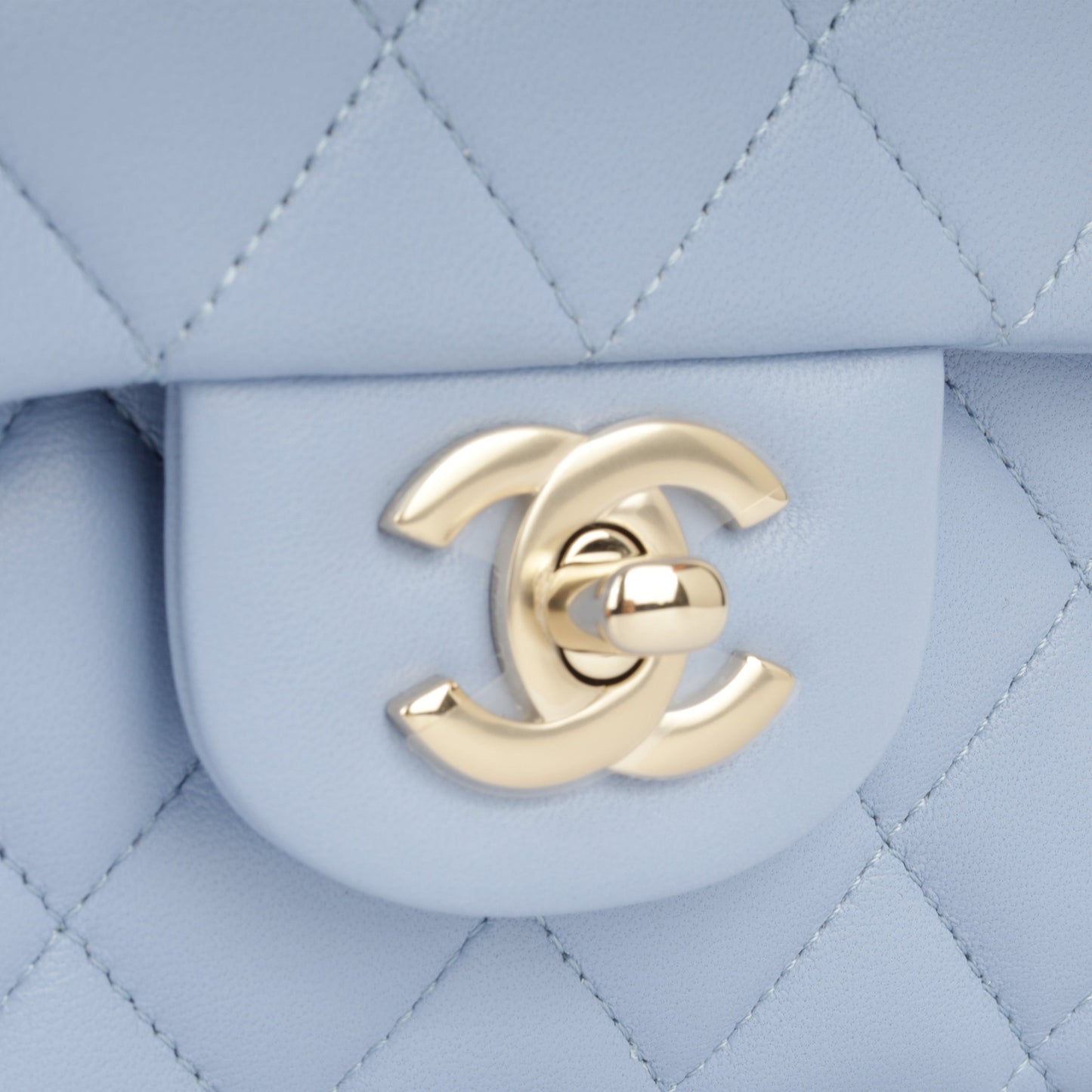 Chanel Classic Flap Lambskin Gold Shoulder Bag Style 28