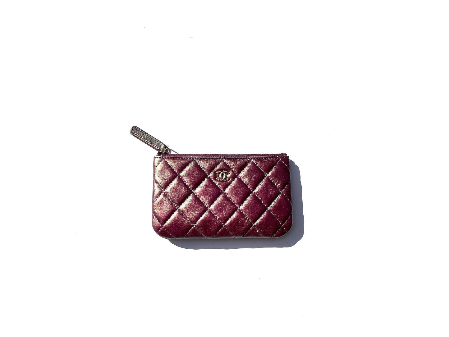 CHANEL Iridescent Purple 2020 Small Quilted Zip Pouch O Case Clutch
