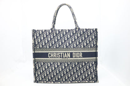 Dior Large Book Tote in Blue Oblique Canvas