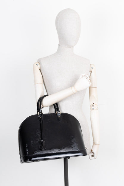 Louis Vuitton Alma MM Epi Vernis Black