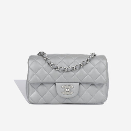 Chanel Classic Flap Lambskin Black Shoulder Bag Style 136