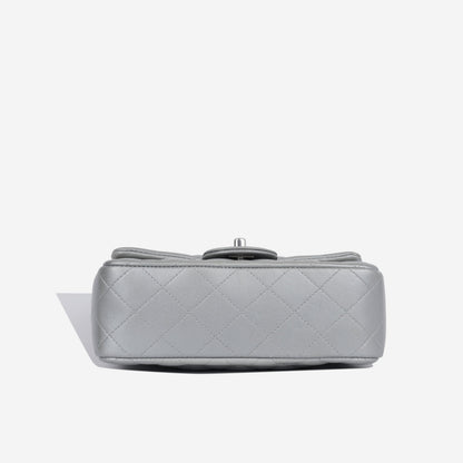 Chanel Classic Flap Lambskin Black Shoulder Bag Style 136