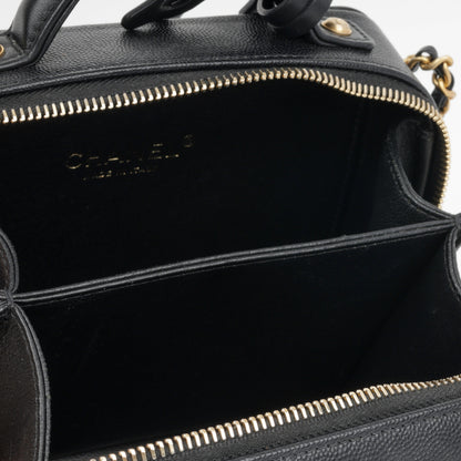 Chanel Filigree Cc Vanity Case - Black