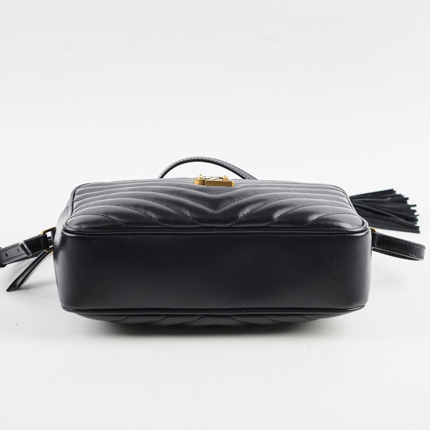 Saint Laurent Lou Black Crossbody Style 10