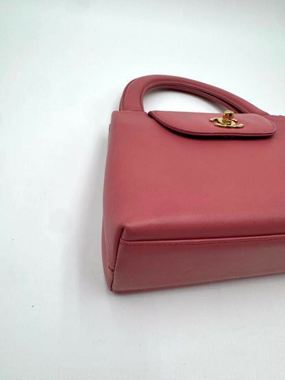 Chanel Kelly Lambskin Gold Shoulder Bag Lambskin