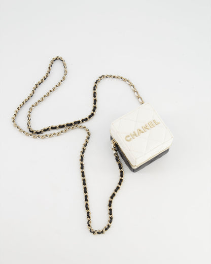 Chanel Black White Gold Handbag Style