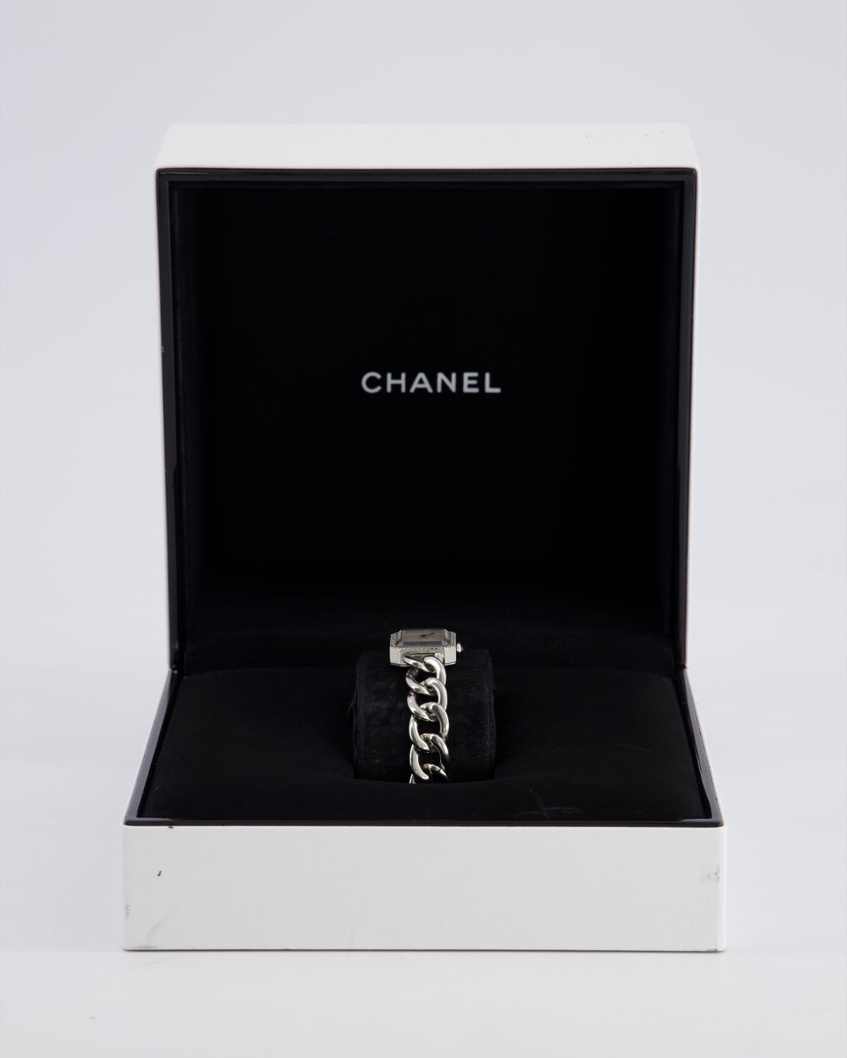 Chanel Stainless Steel Premiere H3253 Diamond and Mother of Pearl 26mm Quartz Watch