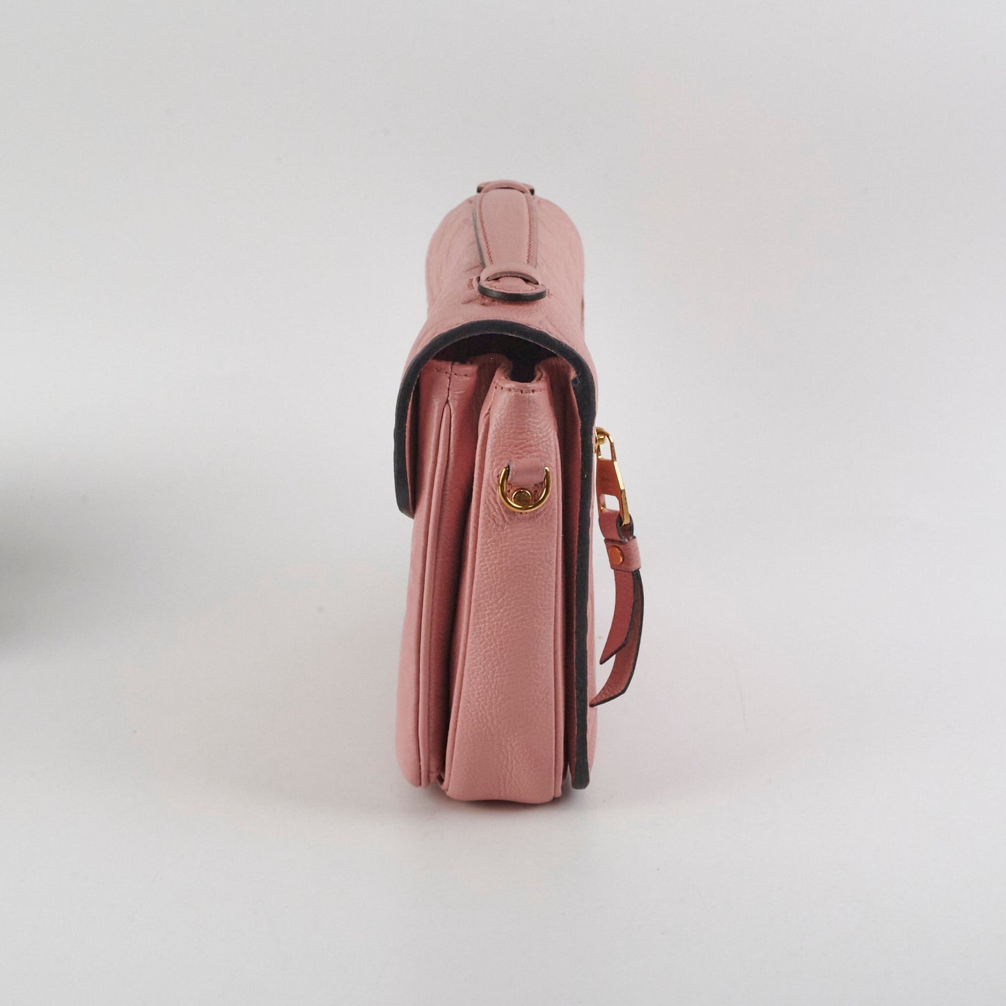Louis Vuitton Pochette Metis Empreinte Pink