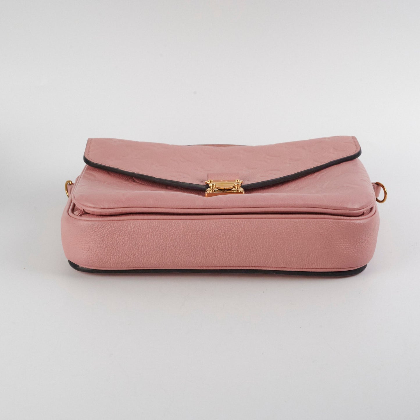 Louis Vuitton Pochette Metis Empreinte Pink