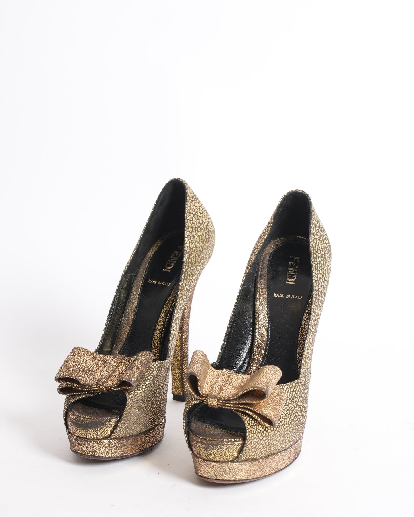 Fendi metallic golden platform pumps