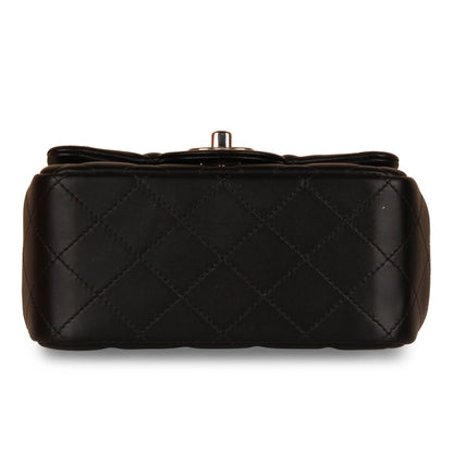 Chanel Classic Flap Lambskin Black Shoulder Bag Style 220