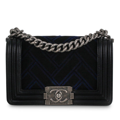 Chanel Boy Bag Caviar Black Shoulder Bag Style 19