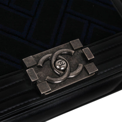Chanel Boy Bag Caviar Black Shoulder Bag Style 19