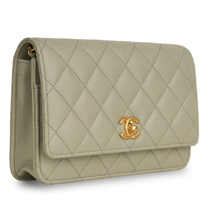 Chanel Coco Crush Wallet On Chain - WOC